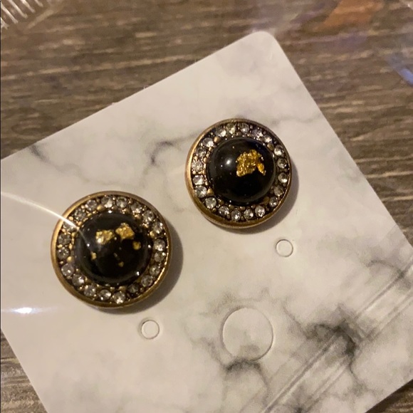 Black Crystal Earrings - Picture 3 of 3